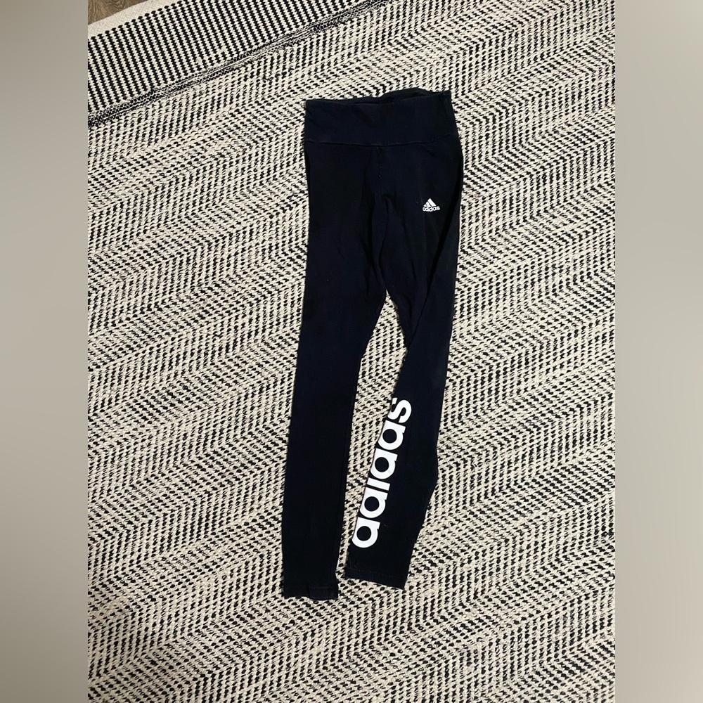 Adidas leggings
